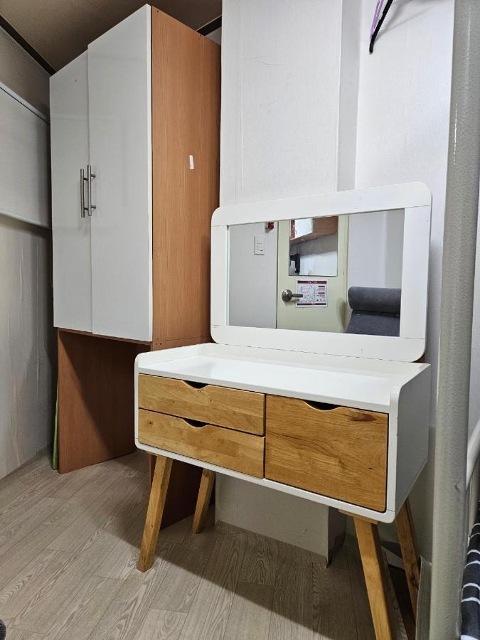 Hub House Livingtel Seul Exterior foto